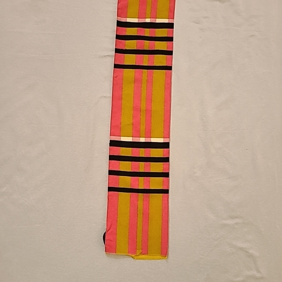 Vintage Burberry's Prorsum Equestrian Double Sided Scarf 39 long 8 wide - Picture 6 of 9